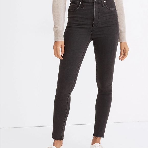 Madewell Denim - Madewell 11" High Rise Skinny Jeans Lunar Wash